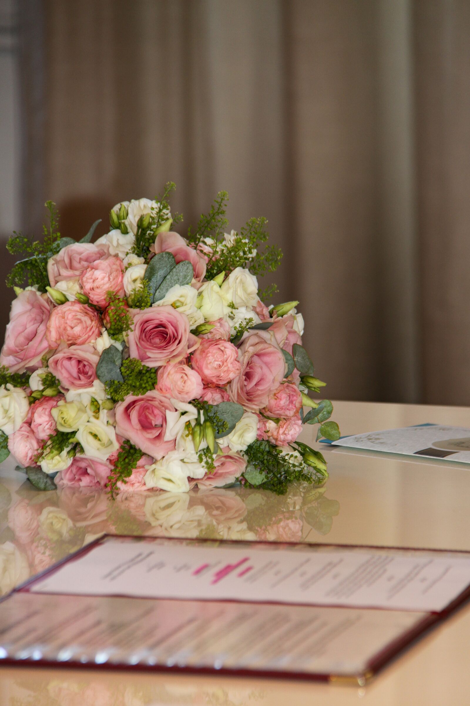 Canon EOS 7D + Canon EF-S 18-200mm F3.5-5.6 IS sample photo. Wedding, flower, ceremony photography