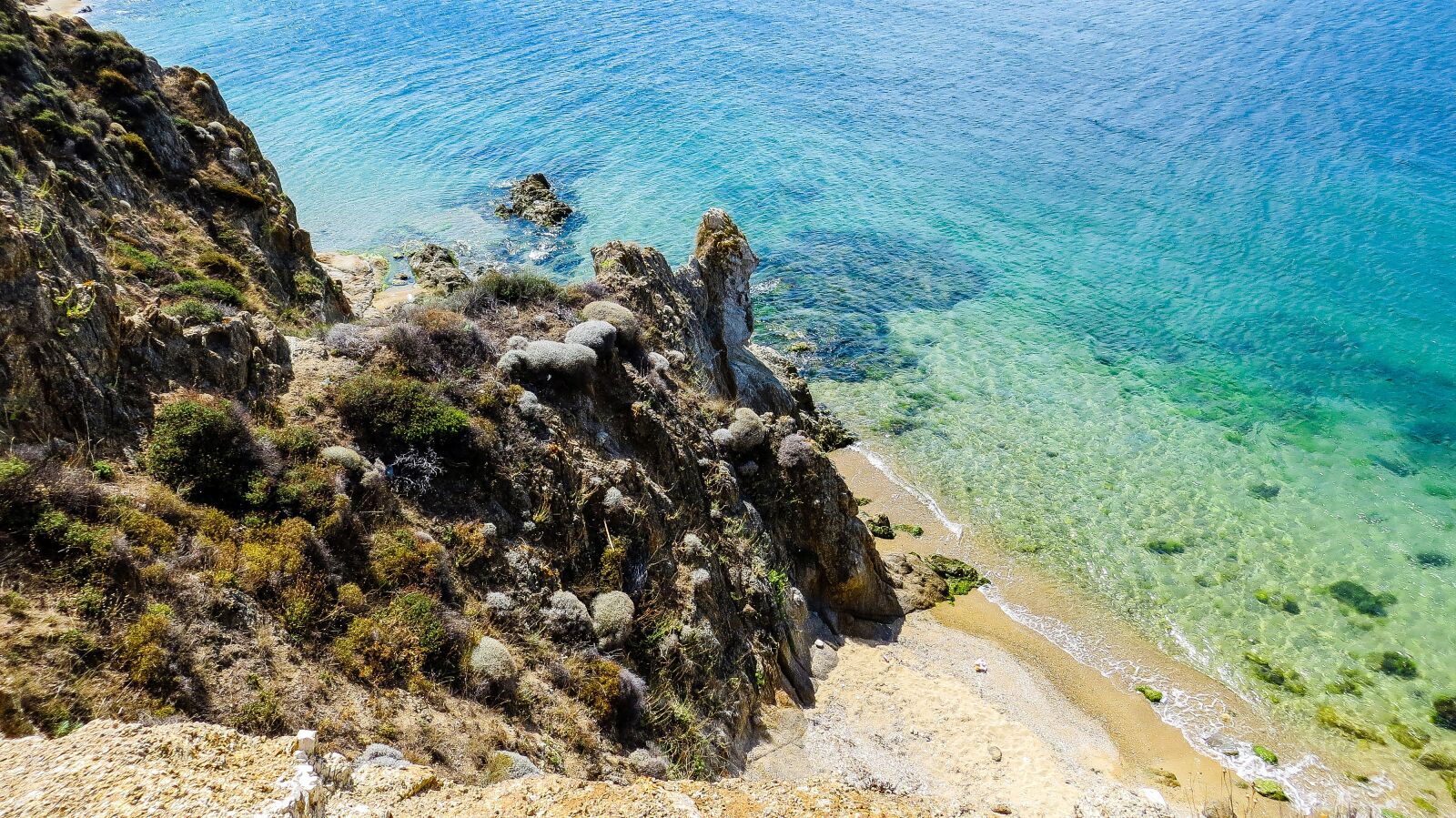 Canon PowerShot SX240 HS sample photo. Nature, sea, rock photography