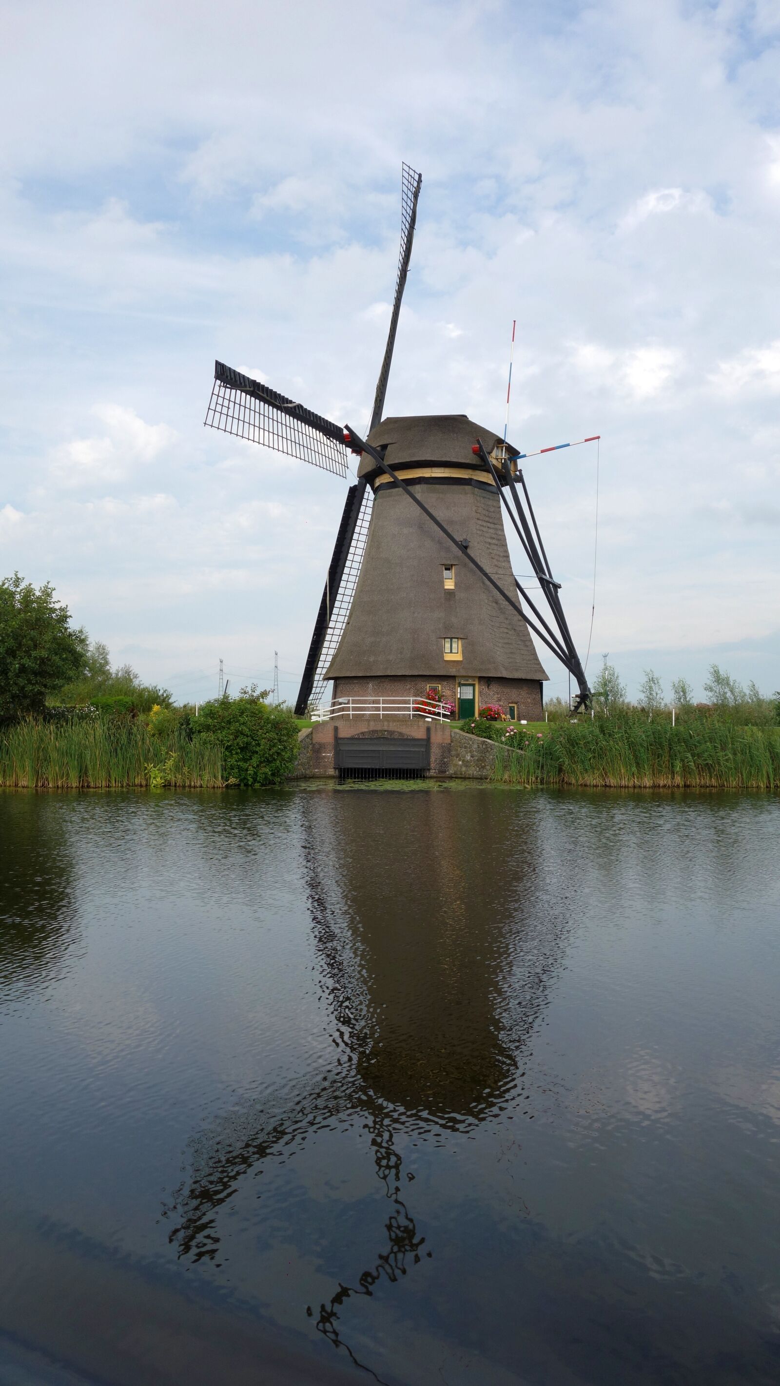 Sony Cyber-shot DSC-RX100 sample photo. Mill, reflection, kinderdijk photography