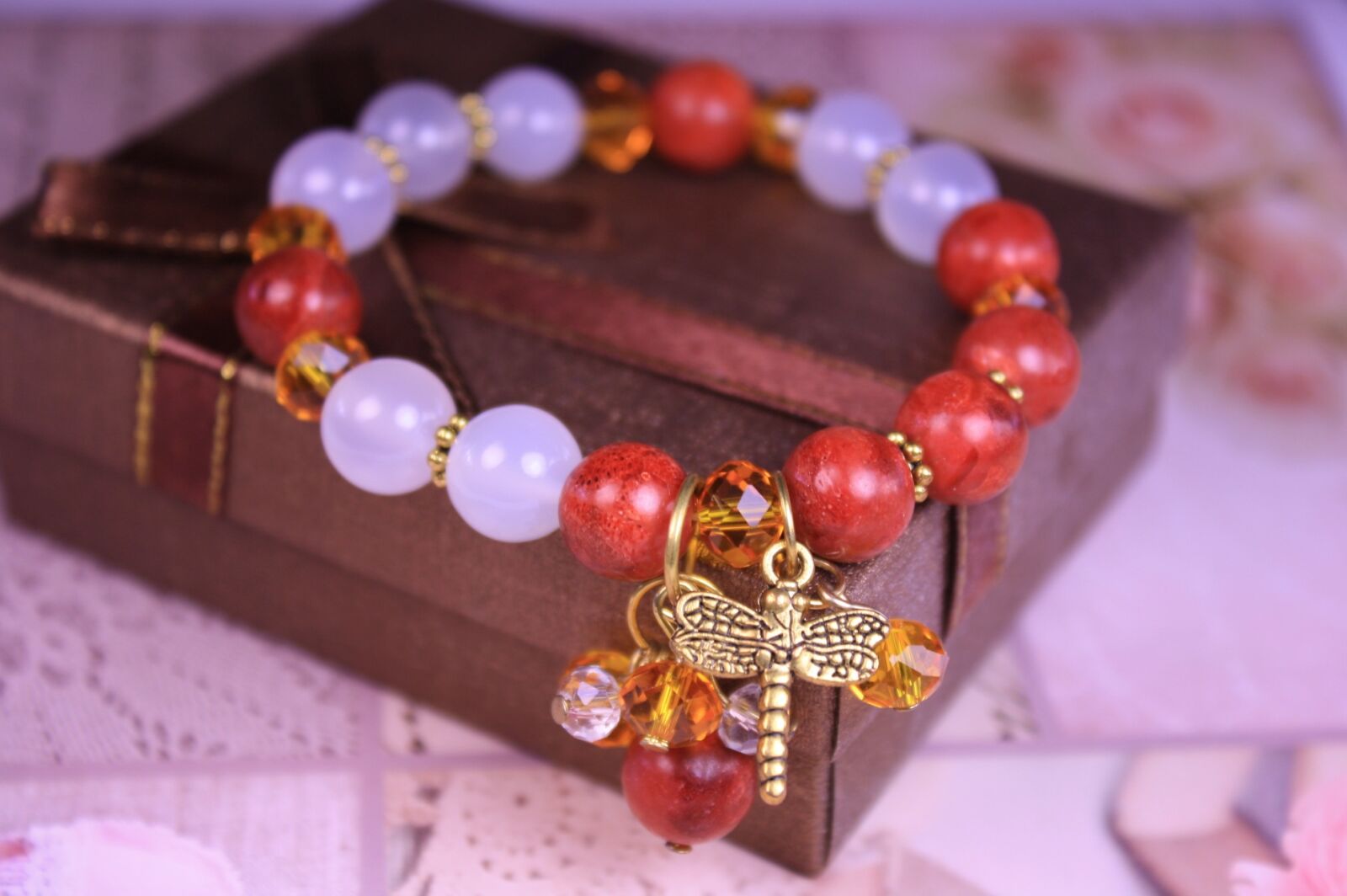 Canon EOS 1000D (EOS Digital Rebel XS / EOS Kiss F) sample photo. Bracelet, gift, prezent photography