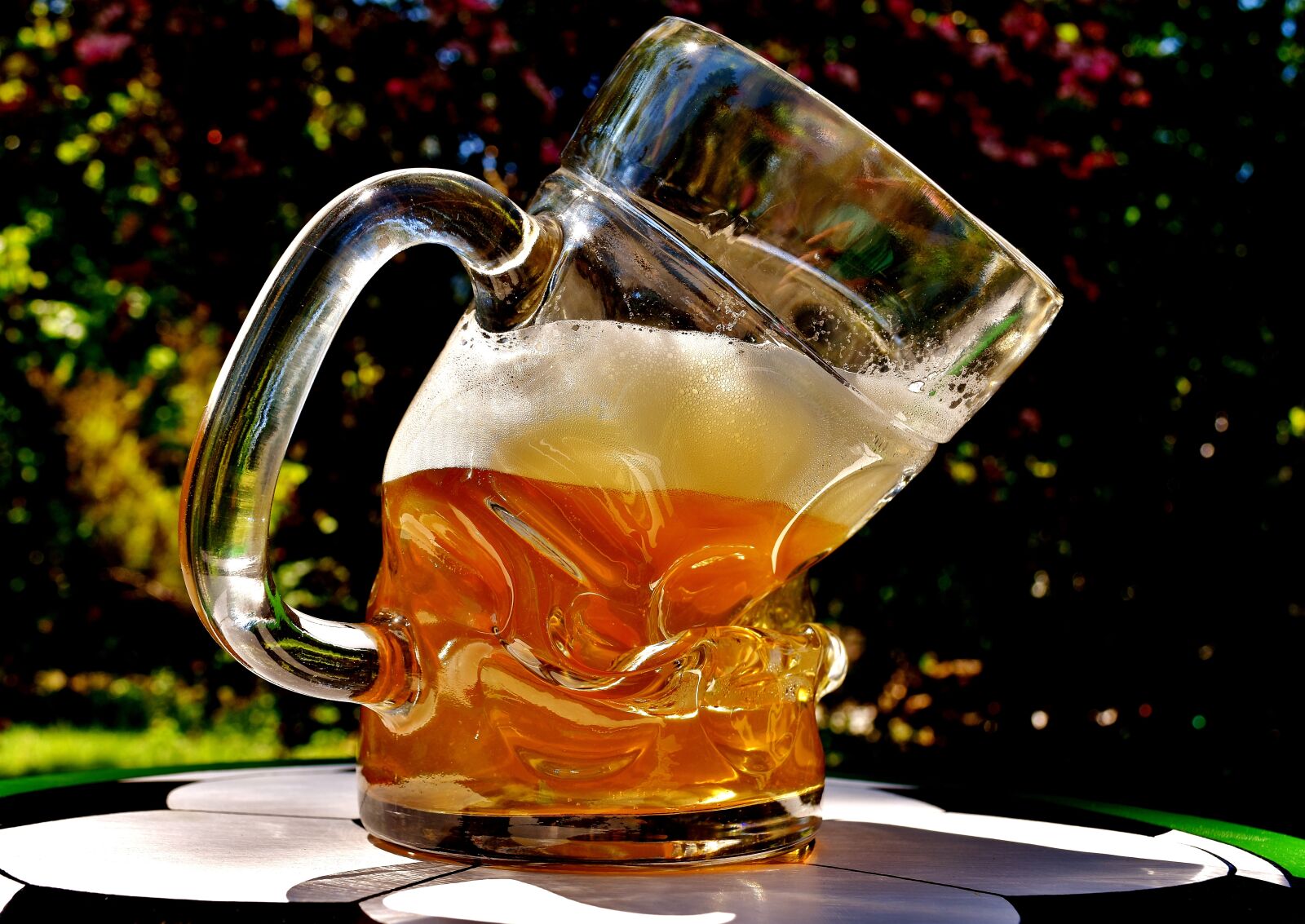 Nikon D7200 sample photo. Beer, beer glass, deformed photography
