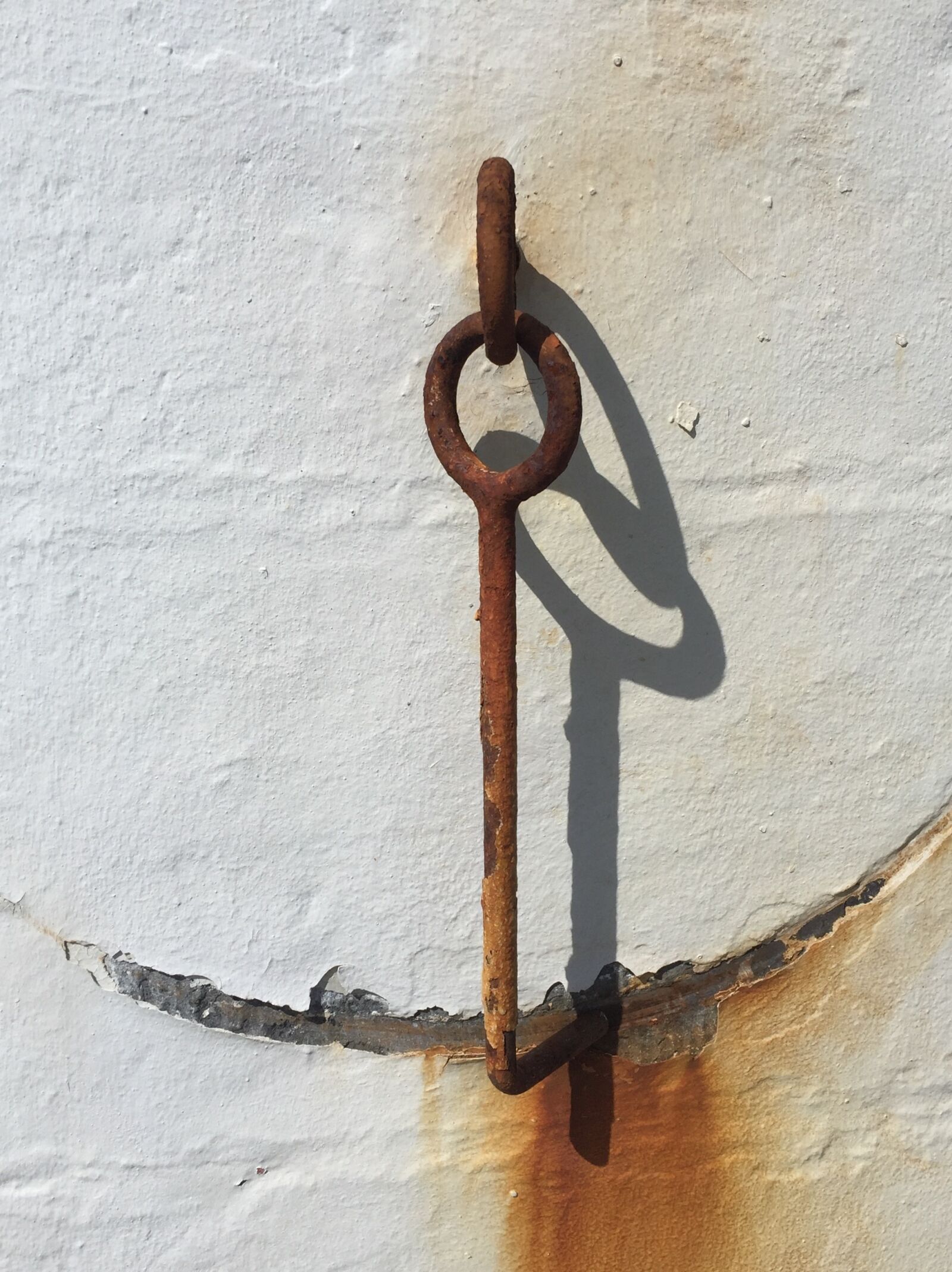 Apple iPhone 6 sample photo. Lock, hook, metal photography