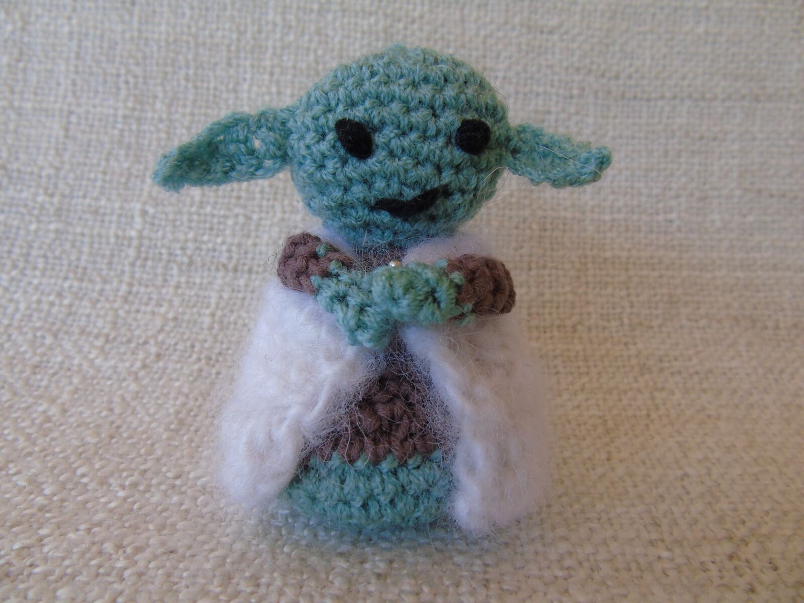 Sony Cyber-shot DSC-H400 sample photo. Yoda, yodababy, plush photography