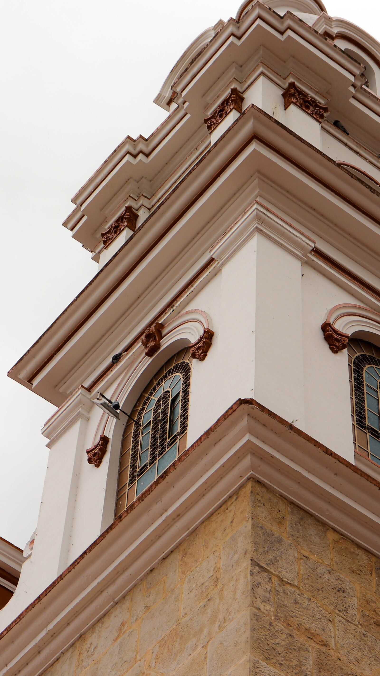 Canon EOS 200D (EOS Rebel SL2 / EOS Kiss X9) sample photo. Colombia, church, architecture photography
