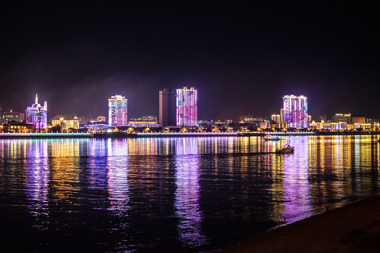 Nikon D5300 sample photo. Night, river, reflection photography