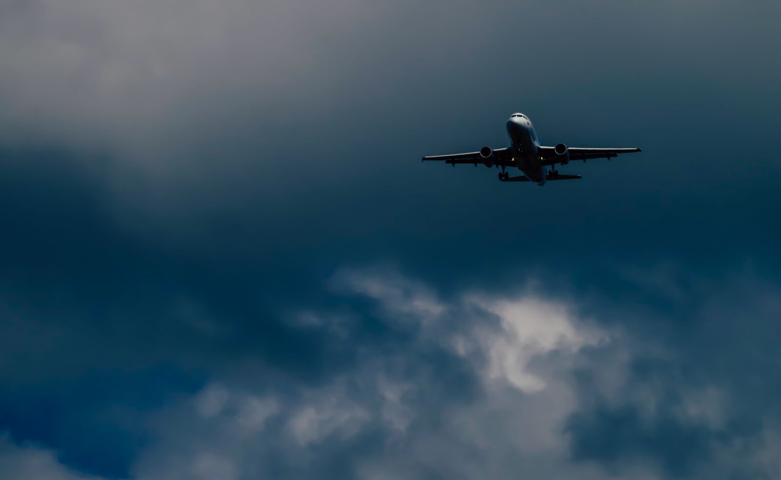 Pentax K-30 sample photo. Aircraft, co2, air traffic photography