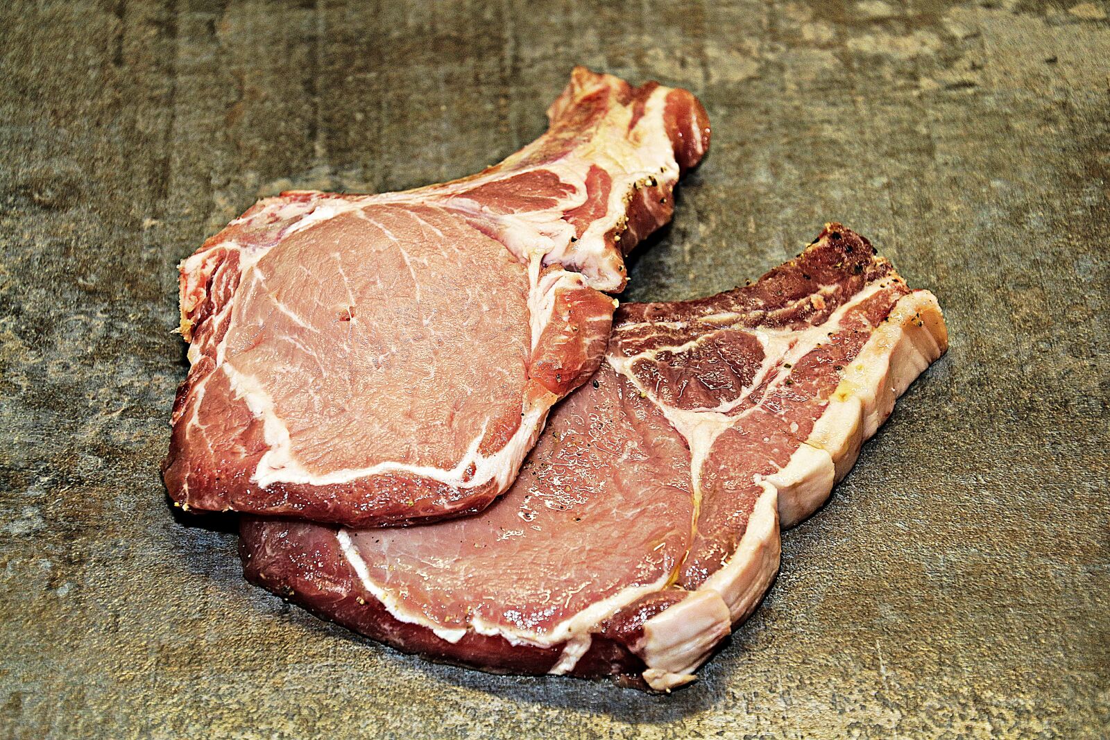 Canon EOS 70D sample photo. Chop, pork chop, meat photography