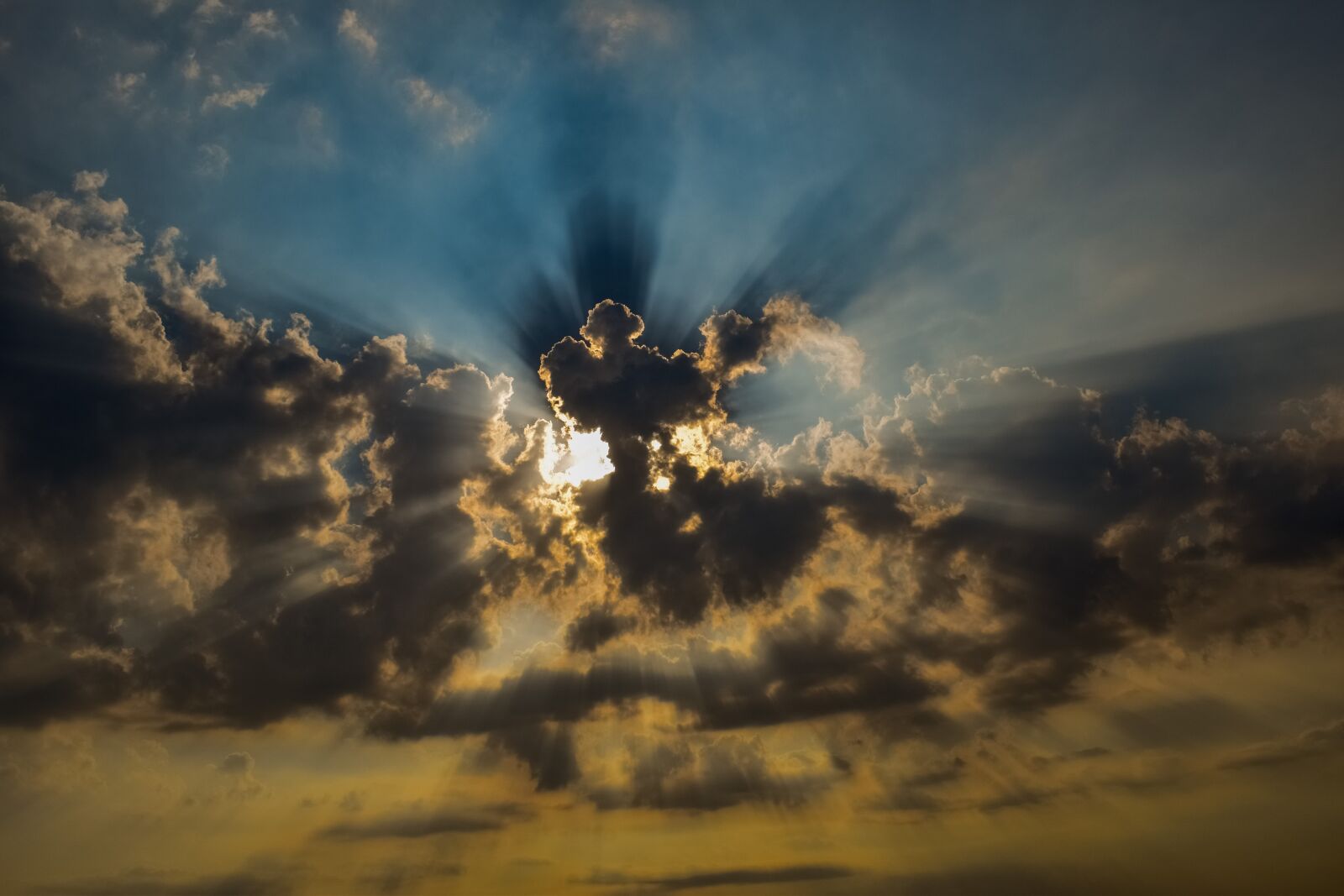 Nikon D3300 sample photo. Clouds, sky, fire on photography