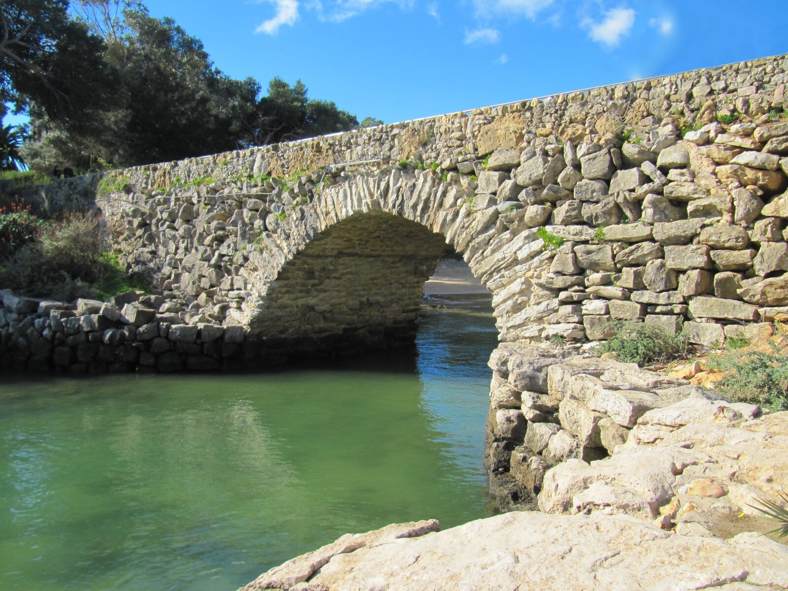 Canon PowerShot SX200 IS sample photo. Cascais portugal, bridge, stone photography