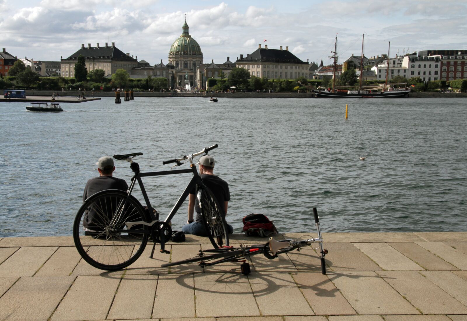 Canon EOS 7D sample photo. Copenhagen, cyclists, frederik's church photography