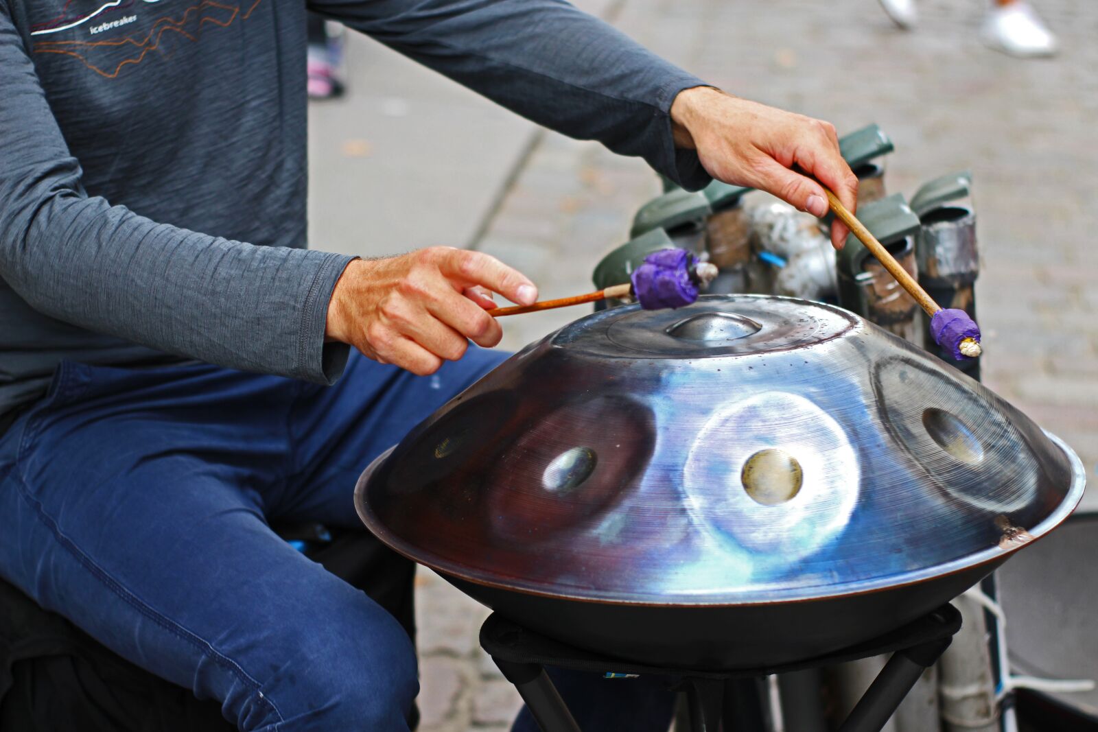 Canon EOS 700D (EOS Rebel T5i / EOS Kiss X7i) sample photo. Street music, music, musician photography