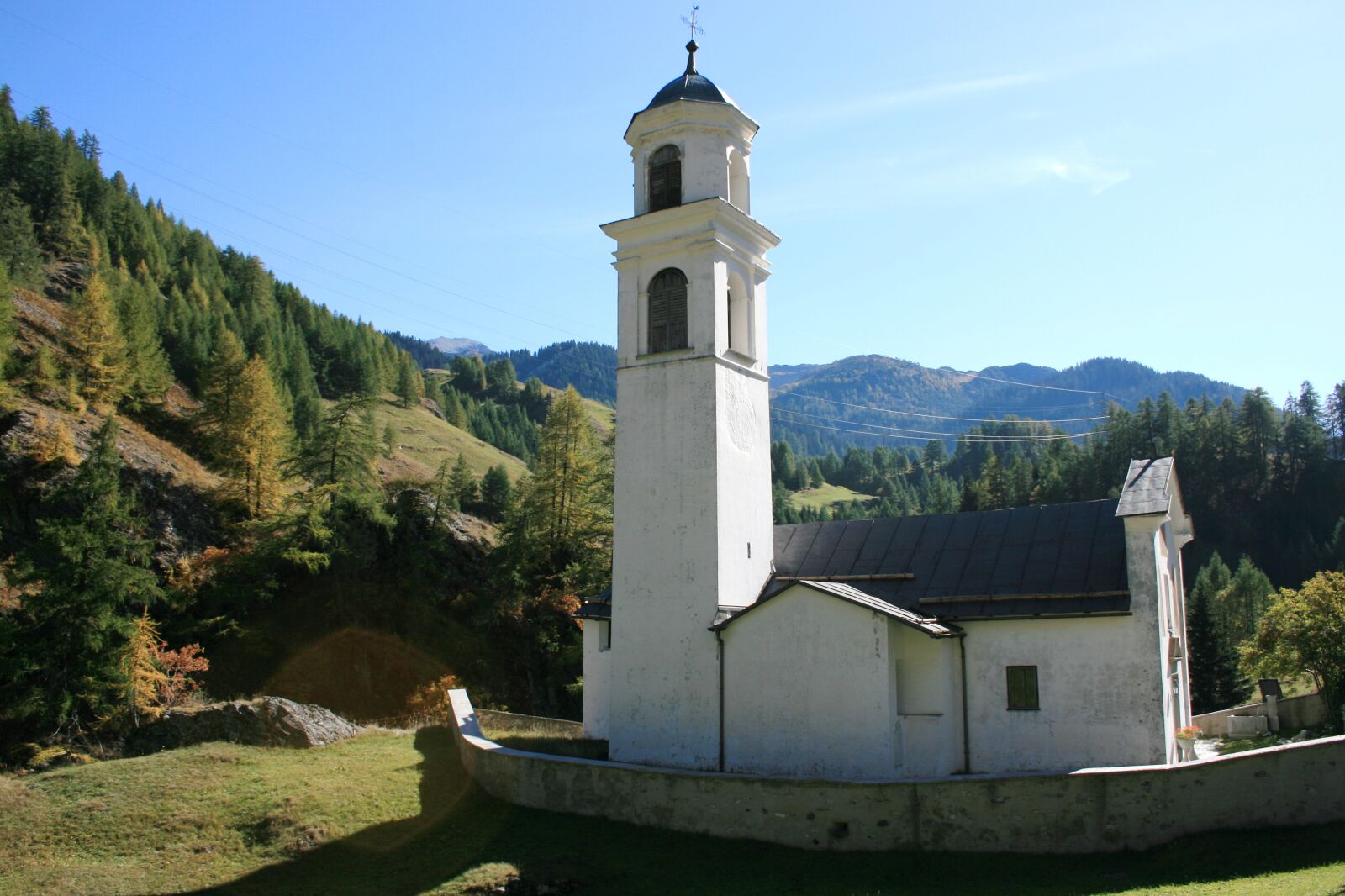 Canon EOS 400D (EOS Digital Rebel XTi / EOS Kiss Digital X) sample photo. Church, silvaplana, near photography