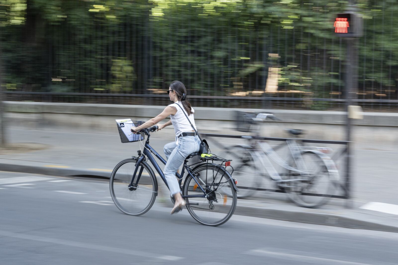 Nikon Z 50 sample photo. Bike, woman, cycling photography