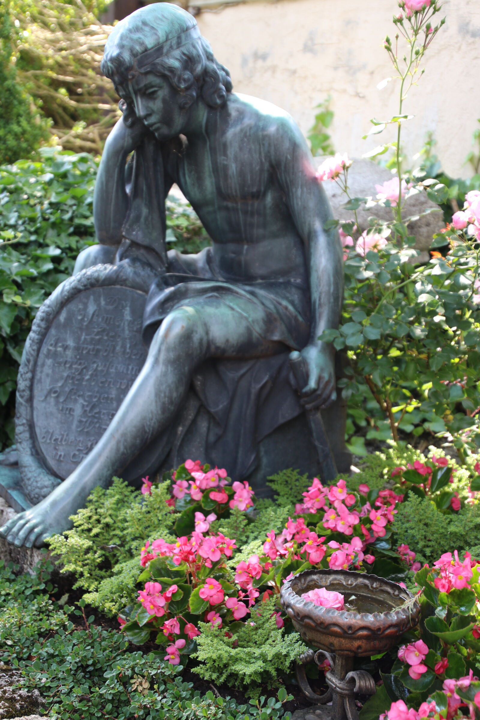 Canon EOS 7D Mark II sample photo. Cathedral, cemetry, church, garden photography