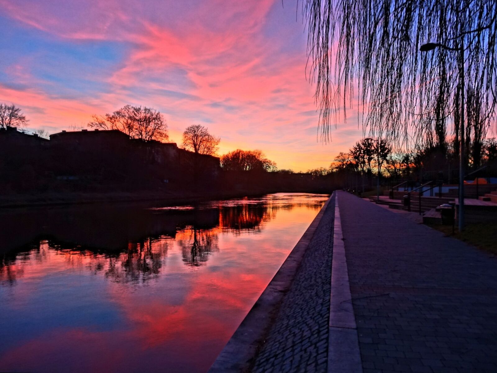 Sony Cyber-shot DSC-HX20V sample photo. Brda, river, poland photography
