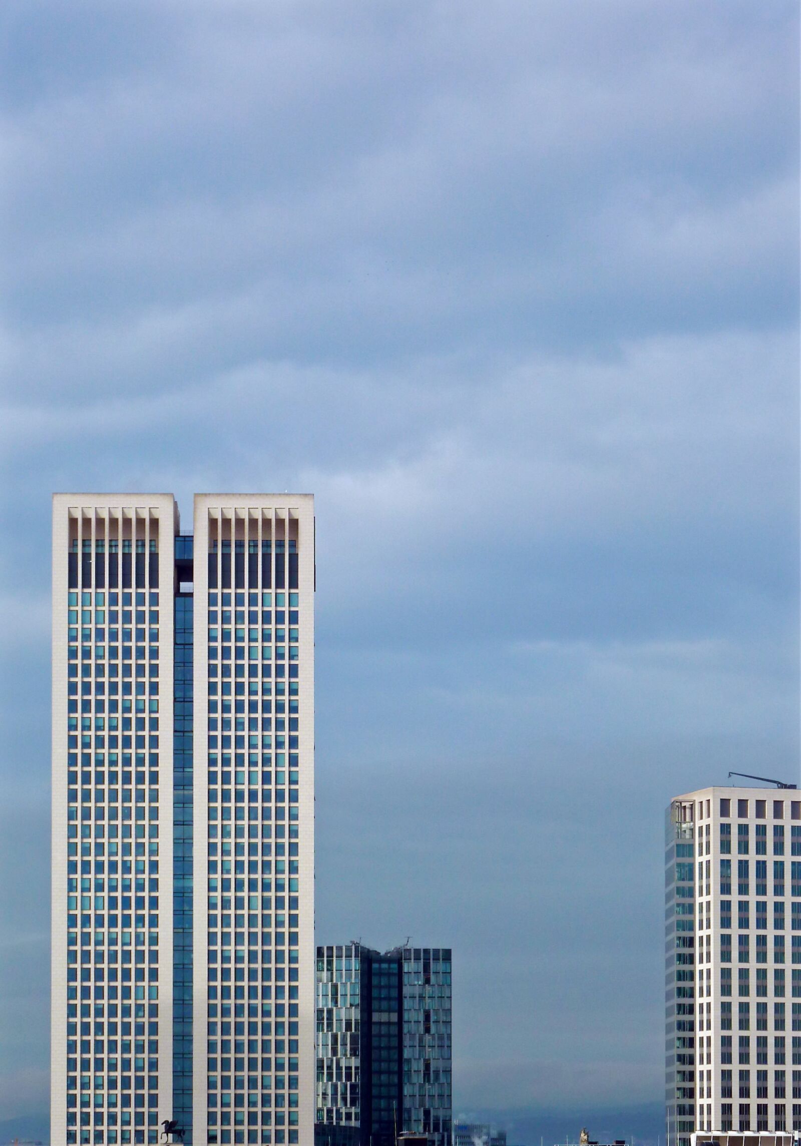 Panasonic DMC-TZ7 sample photo. Facade, skyscraper, architecture photography