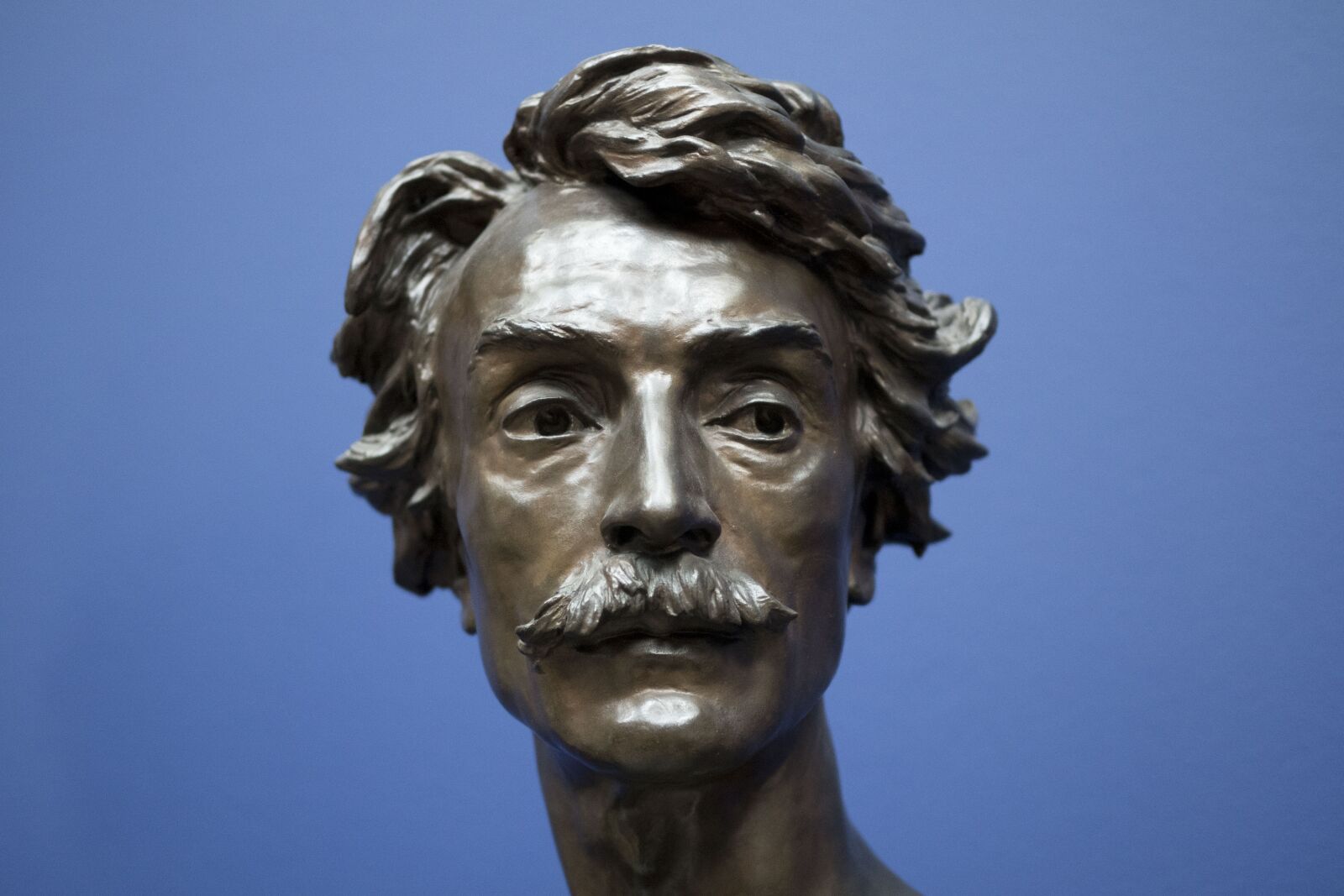 Olympus OM-D E-M5 II sample photo. Sculpture, art, statue photography