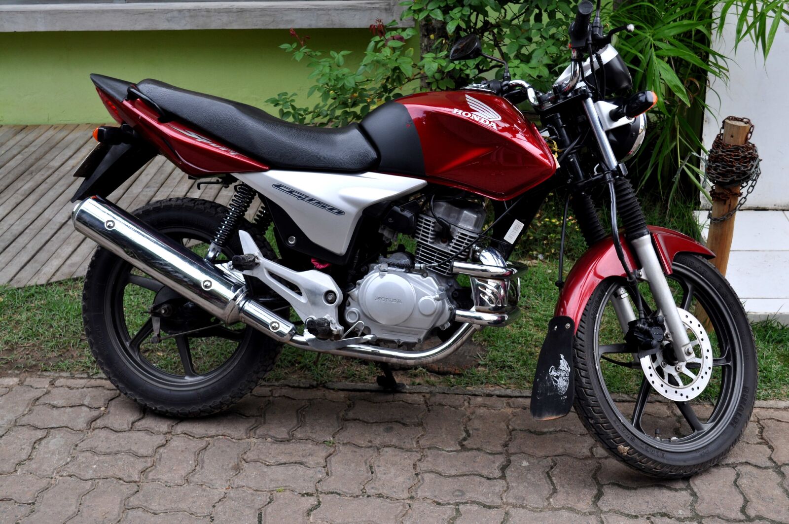 Nikon D5000 sample photo. New, honda, motorcycle photography