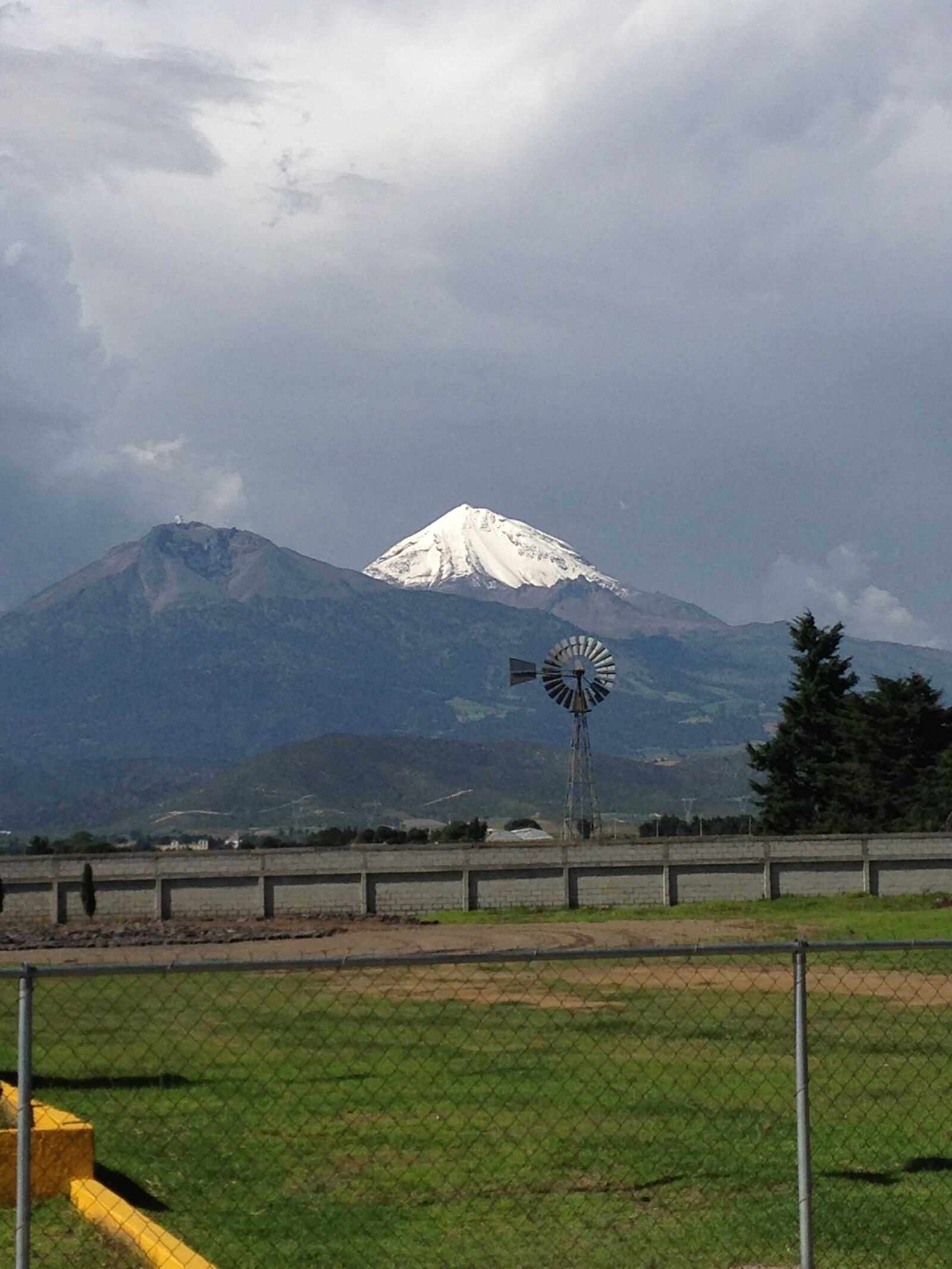 iPhone 5 back camera 4.12mm f/2.4 sample photo. Peak, of, orizaba photography
