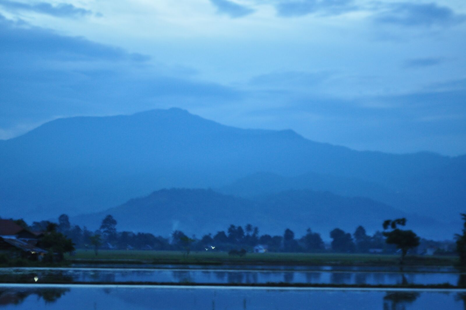 Nikon D5000 sample photo. Pemandangan, senja, gunung photography