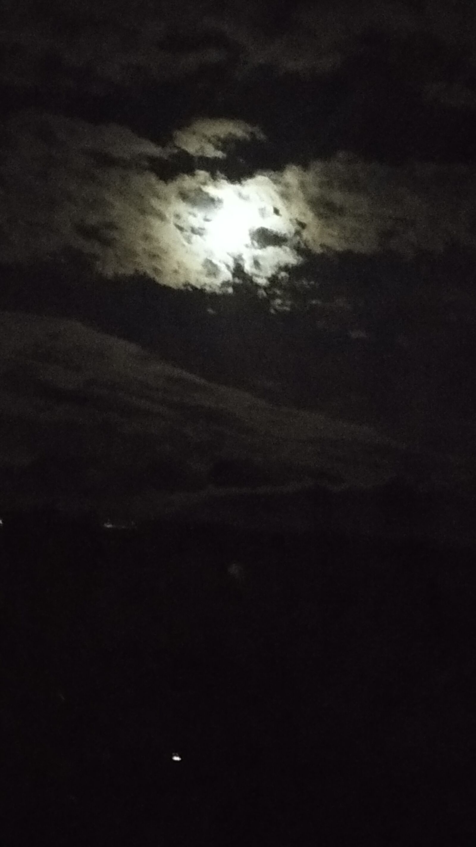 Xiaomi Redmi Note 6 Pro sample photo. Moon, night, sky photography