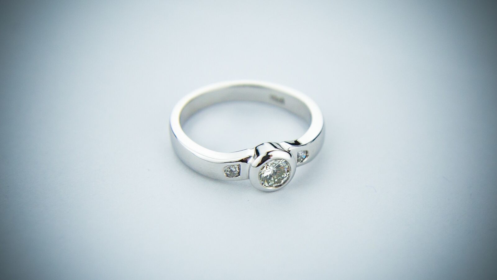 Canon EF 24-105mm F4L IS USM sample photo. Engagement ring, wedding ring photography