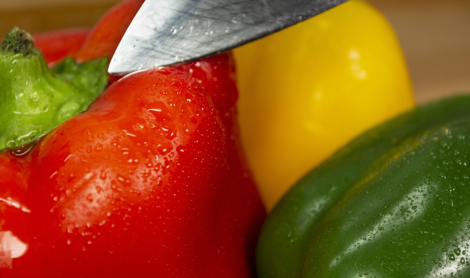 Nikon D5200 sample photo. Paprika, red, salad photography