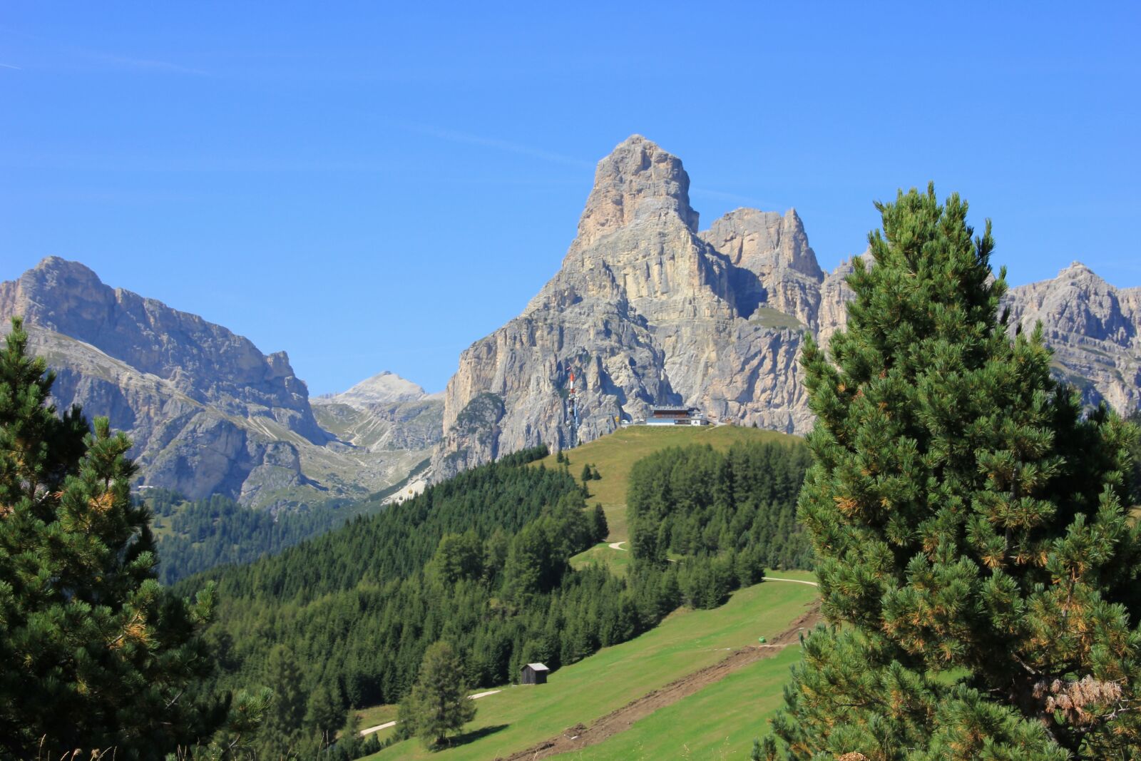 Canon EOS 550D (EOS Rebel T2i / EOS Kiss X4) sample photo. Mountain, nature, landscape photography