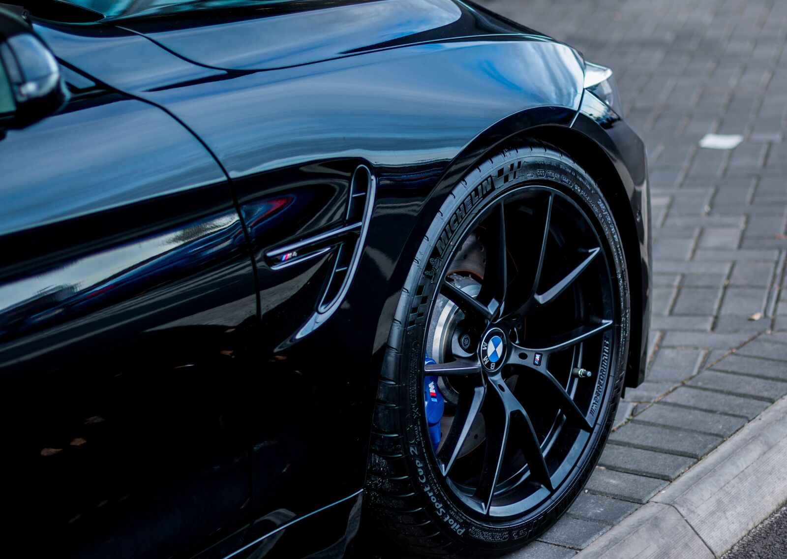 Canon EOS 70D + Canon EF 50mm F1.4 USM sample photo. Bmw m4, m car photography