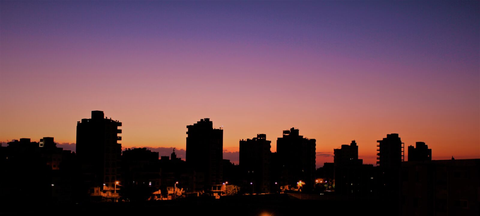 Canon EOS 700D (EOS Rebel T5i / EOS Kiss X7i) sample photo. Buildings, sunrise photography