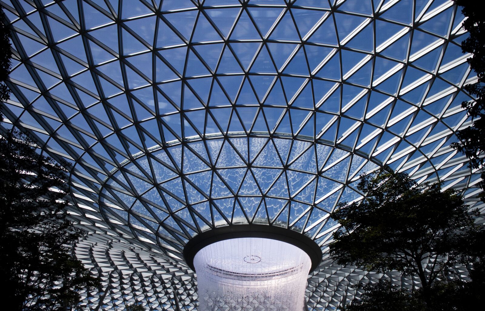 Canon EOS 70D sample photo. Jewel changi, singapore, airport photography