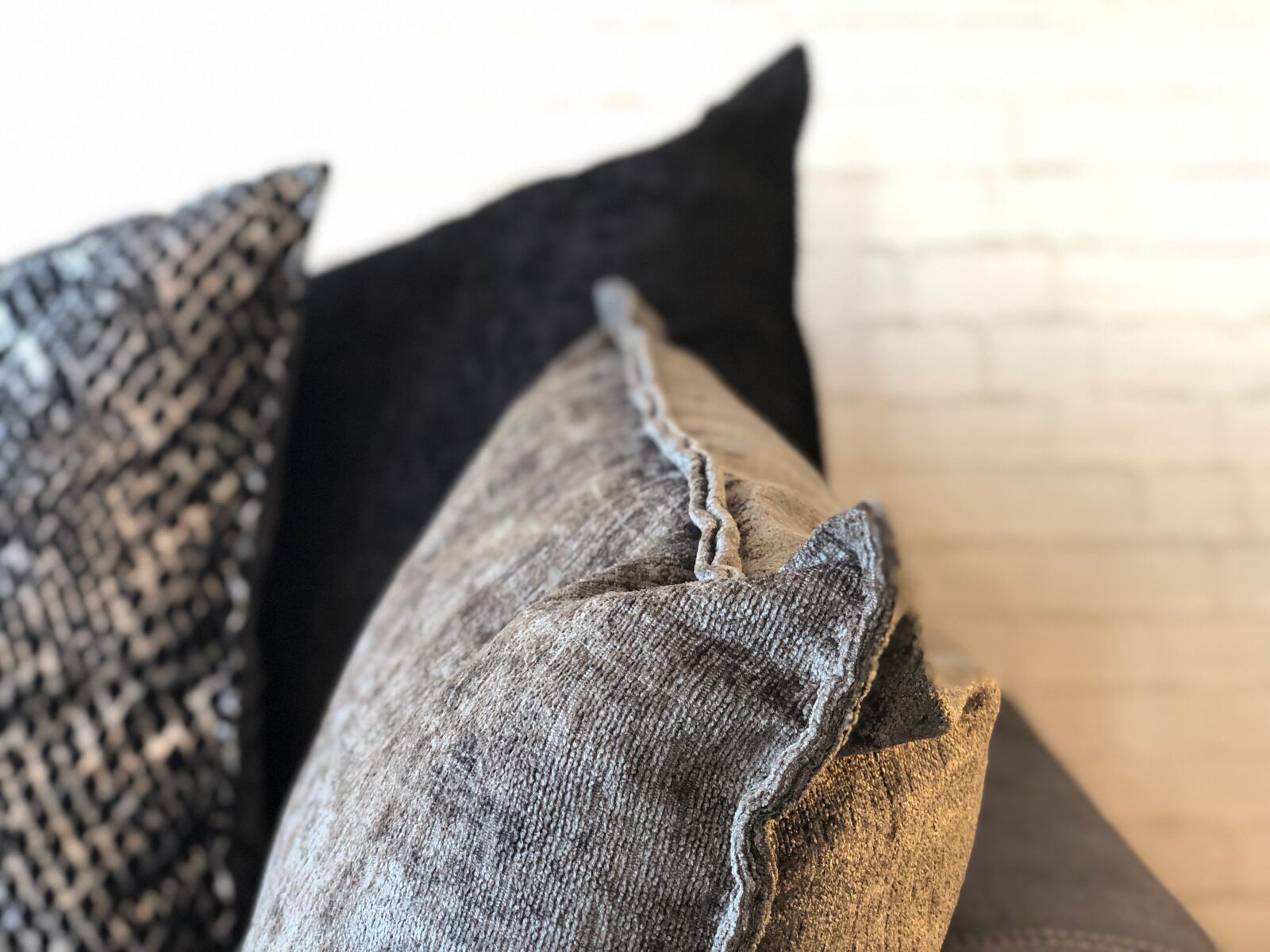 iPhone X back dual camera 6mm f/2.4 sample photo. Armchair, chair, furniture photography