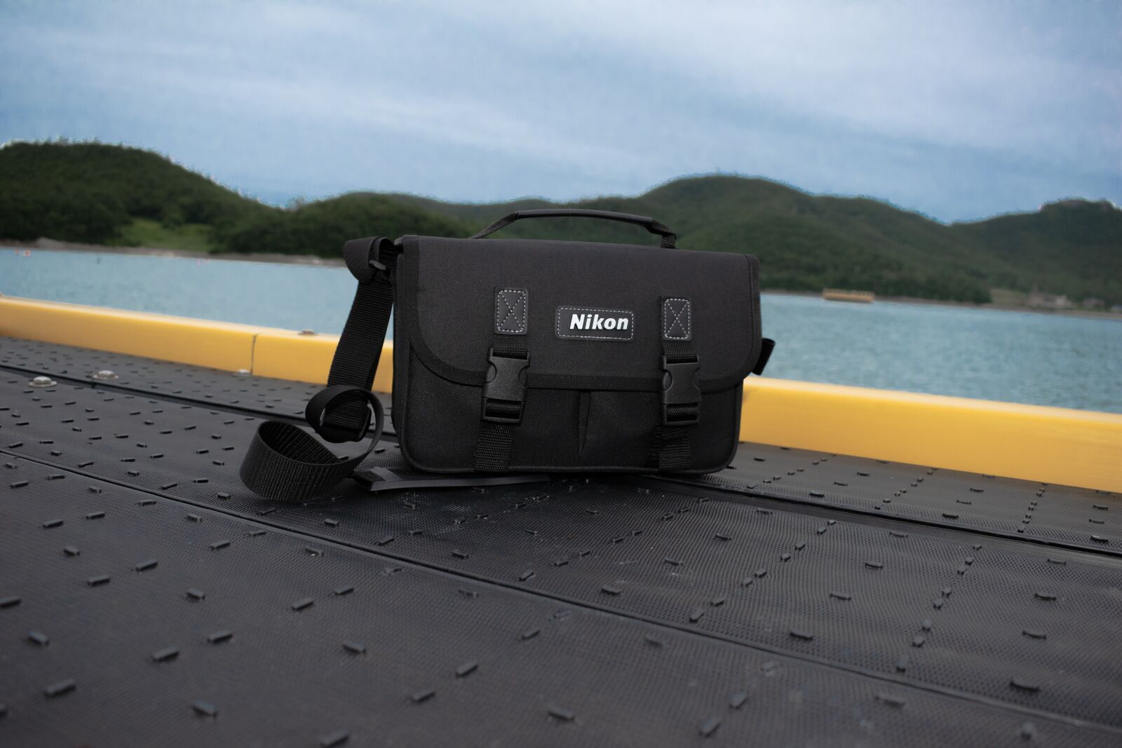 Nikon D5600 sample photo. Canon, camera bag, in photography