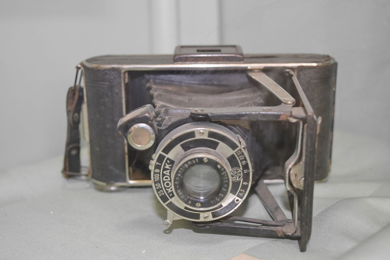 Nikon D5500 sample photo. Antiquity, aperture, camera, vintage photography