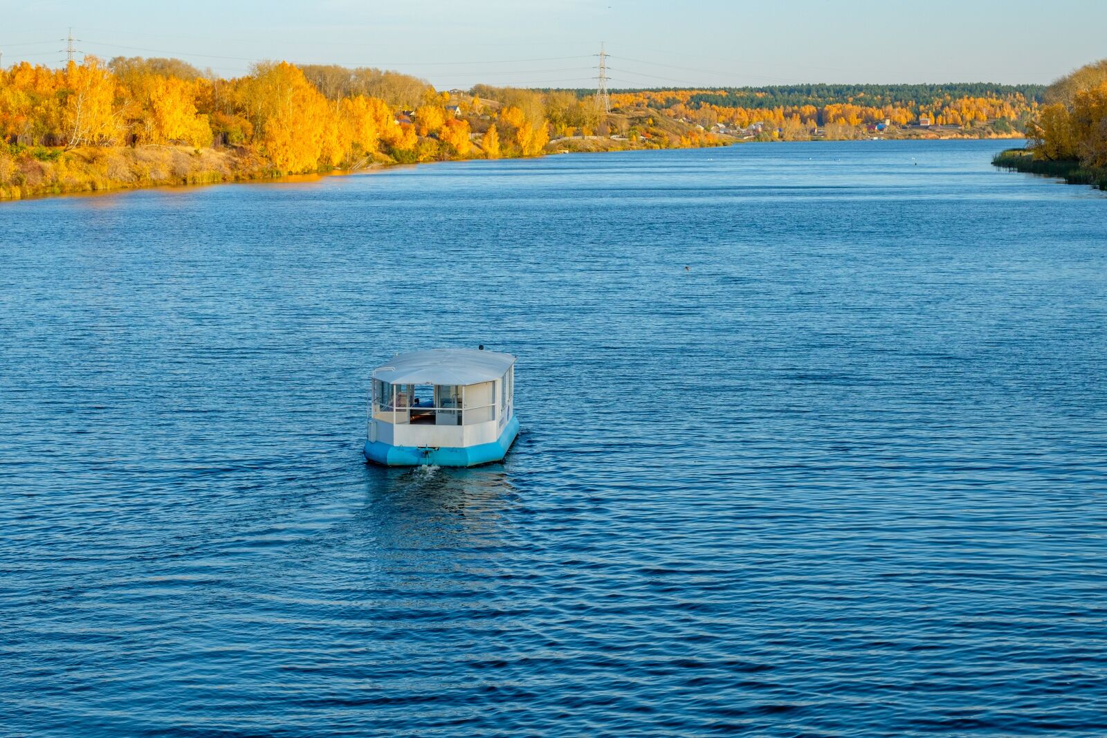 Fujifilm XF 50mm F2 R WR sample photo. Autumn, boat, day photography