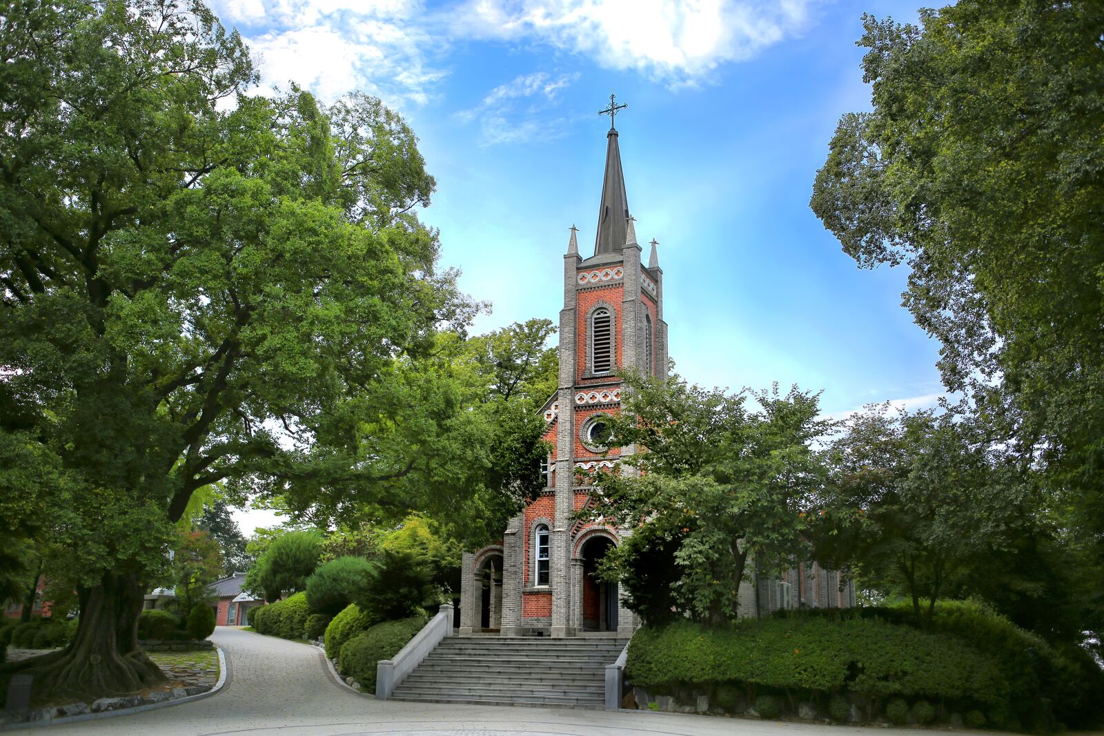 Canon EOS 5D Mark III sample photo. Republic of korea, cathedral photography