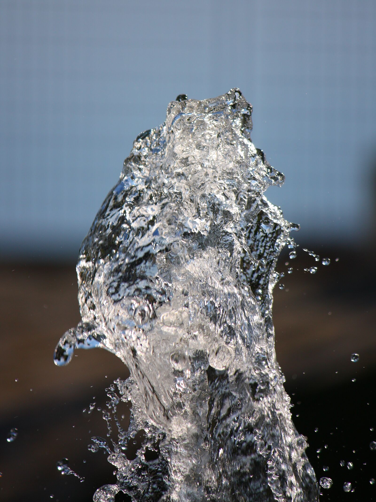 Canon EOS 450D (EOS Rebel XSi / EOS Kiss X2) sample photo. Water, fountain, splash photography