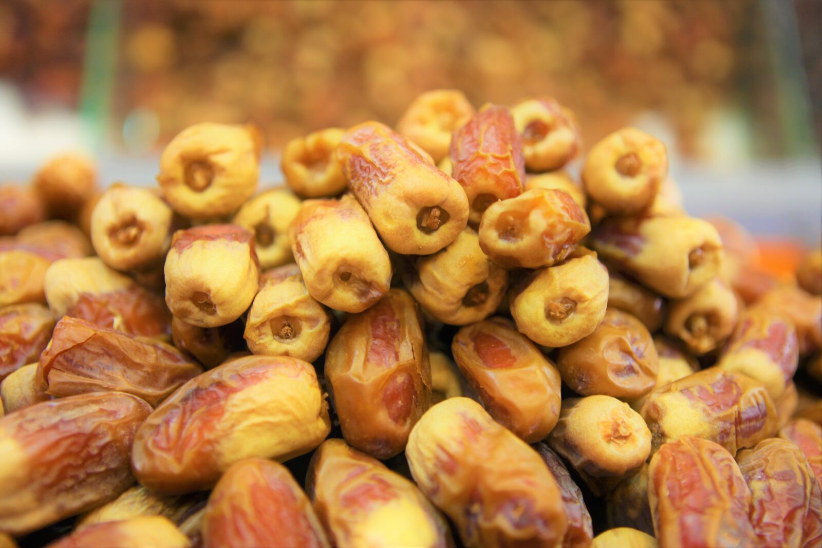Canon EOS 5D Mark II sample photo. Palm, fruit, food photography