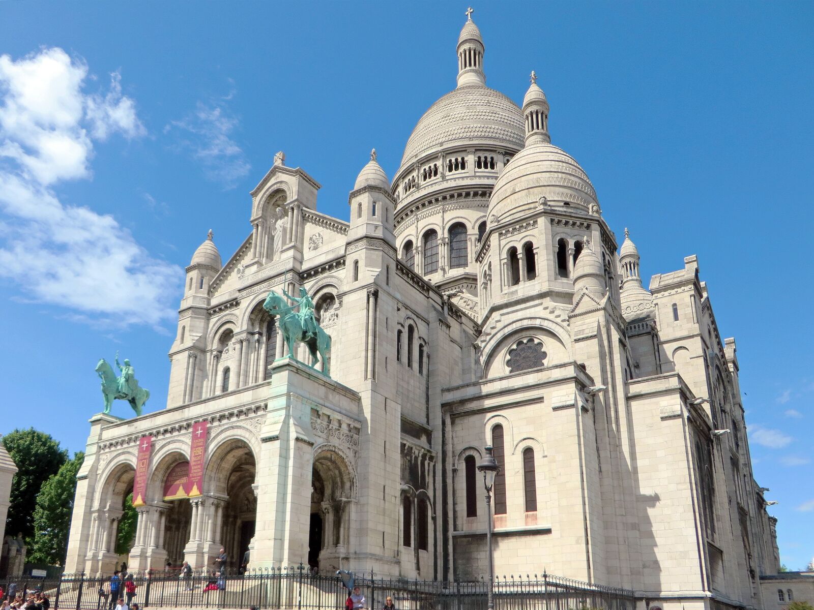 Canon PowerShot SX270 HS sample photo. Paris, sacred heart, dome photography