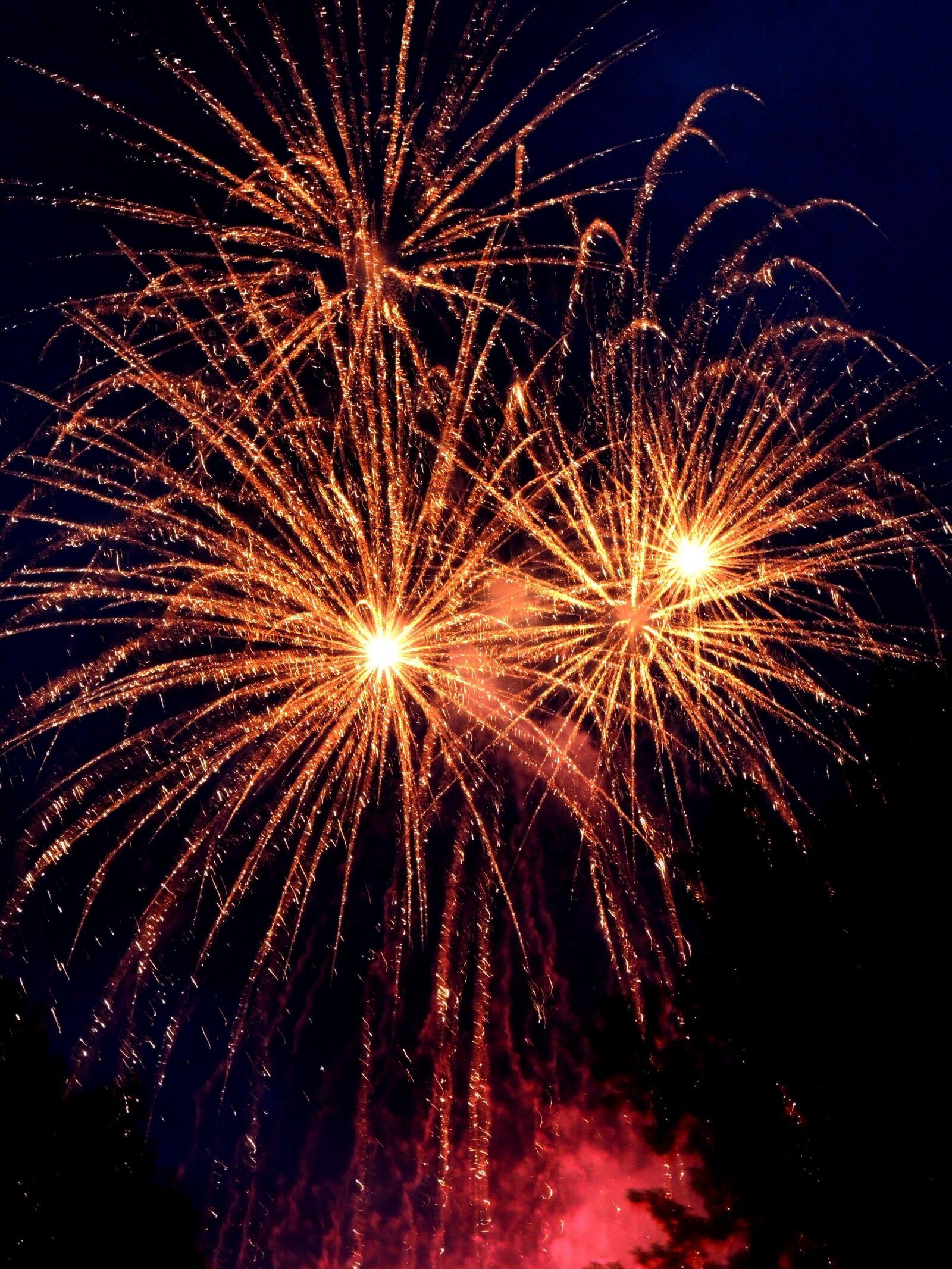 Nikon Coolpix P7800 sample photo. New year, december 31, fireworks photography