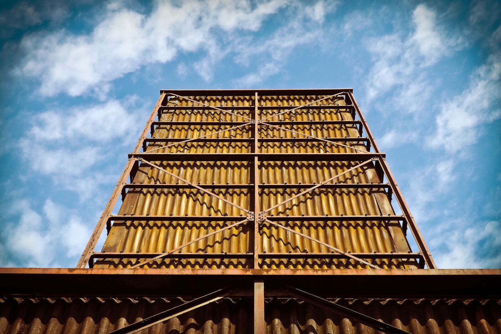 Olympus OM-D E-M10 sample photo. Architecture, industry, building photography