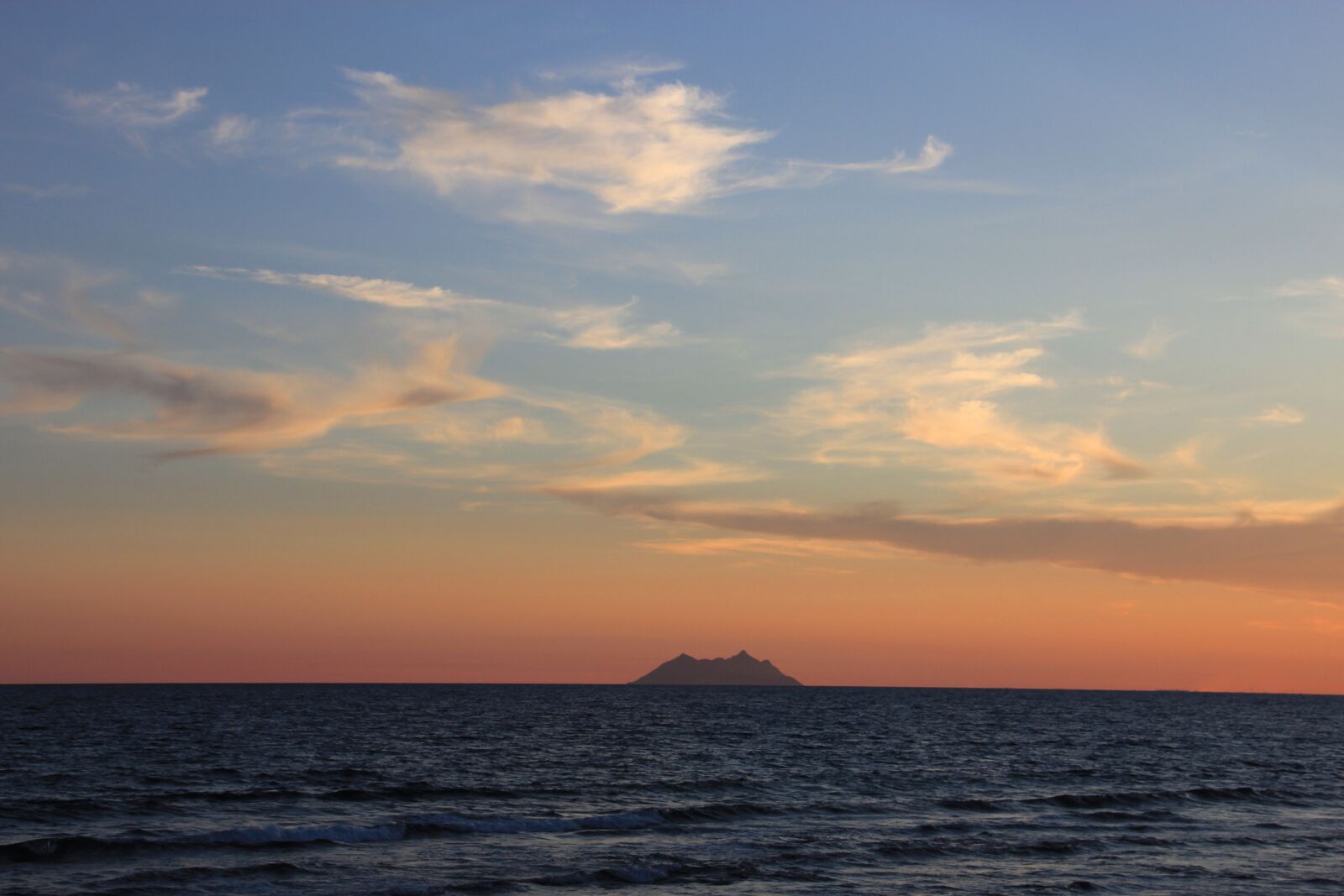 Canon EOS 60D sample photo. Italy, sea, vacations photography
