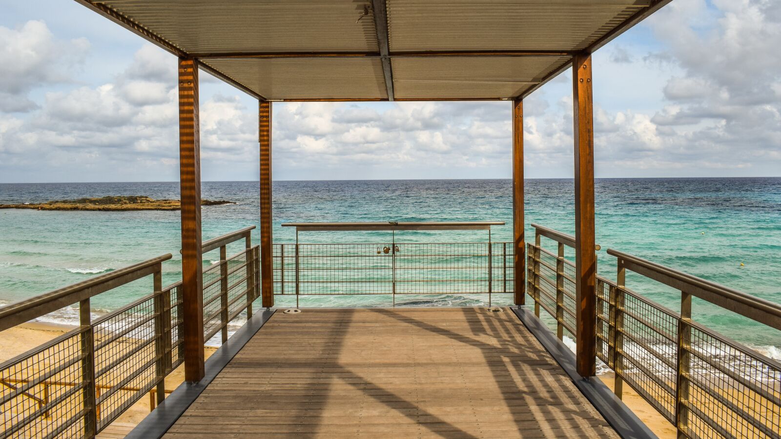 Nikon D3300 sample photo. Platform, deck, sea photography