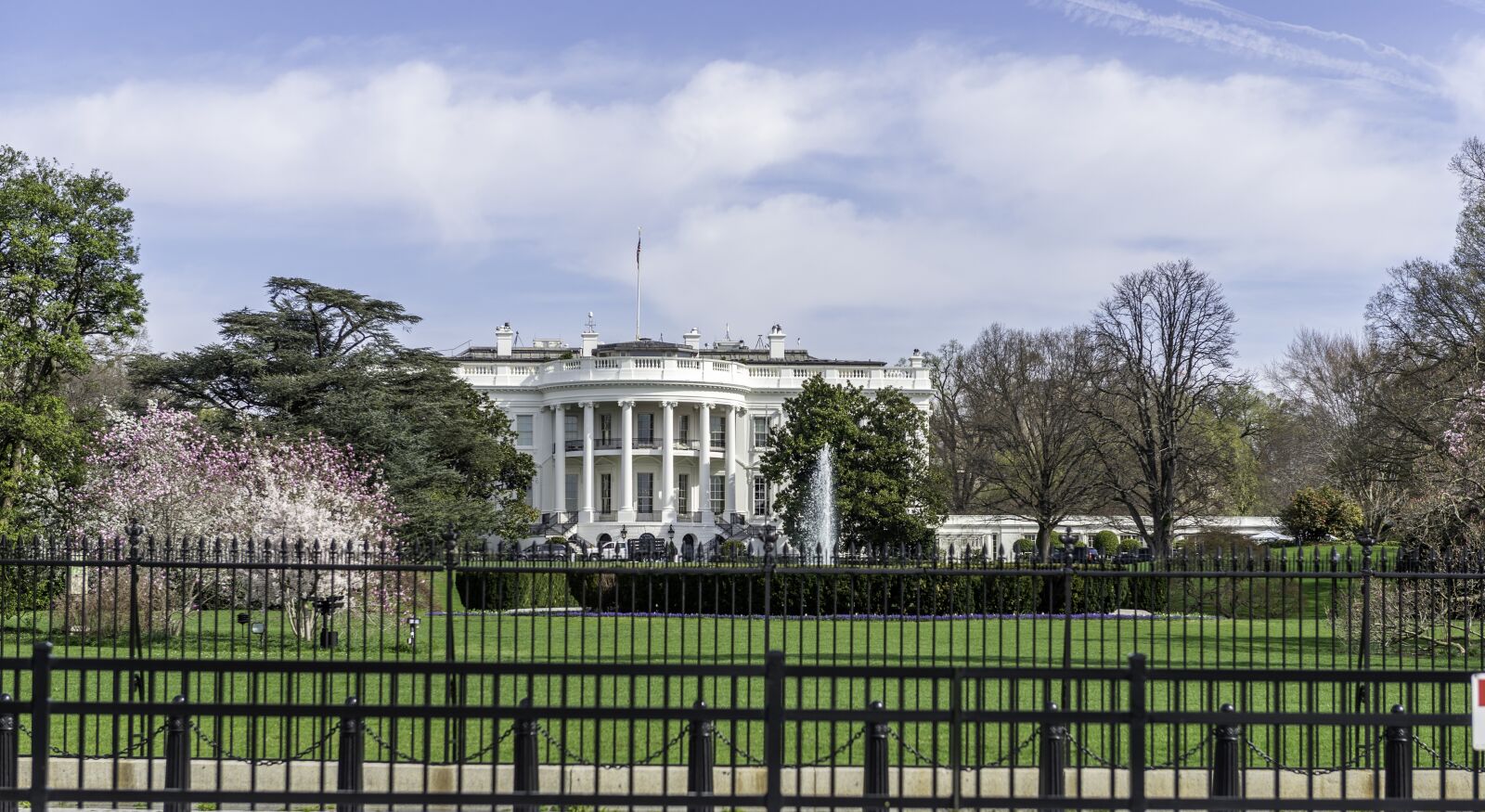 Nikon D610 sample photo. Architecture, white, house photography