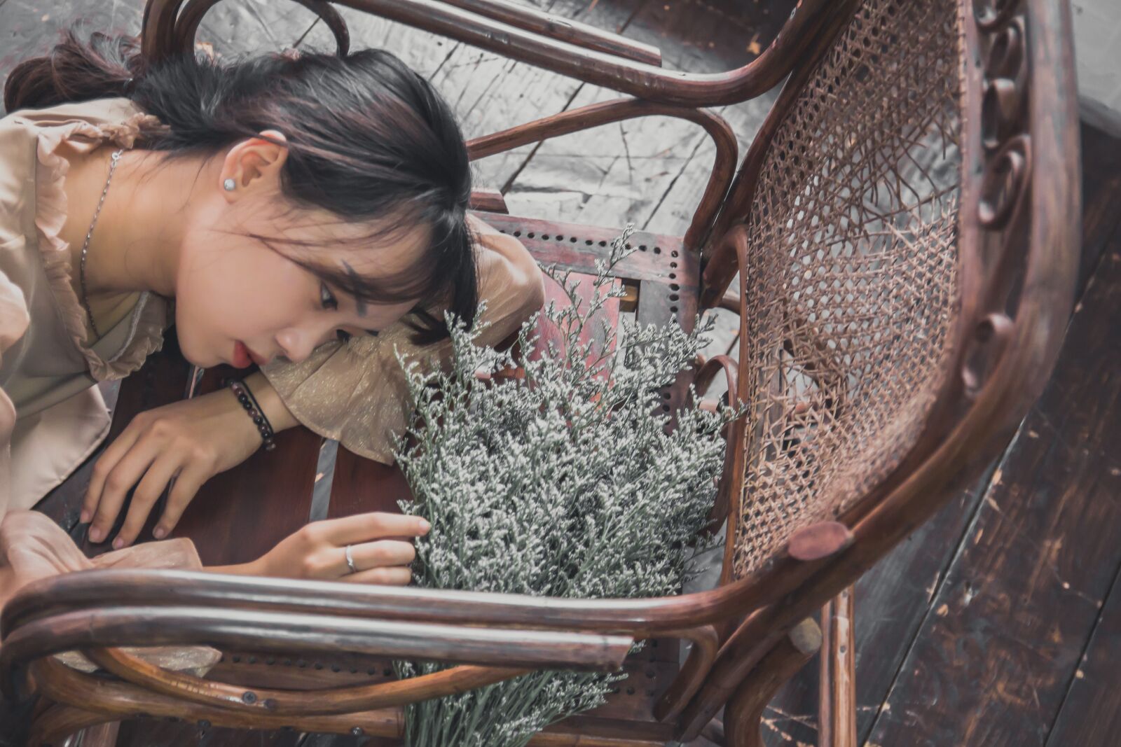 Canon EOS 650D (EOS Rebel T4i / EOS Kiss X6i) sample photo. Girl, beauty, portrait photography
