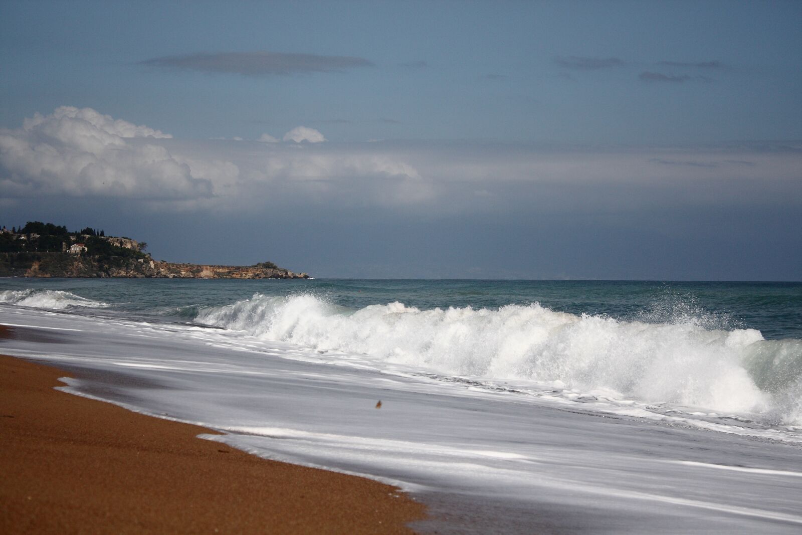 Canon EOS 450D (EOS Rebel XSi / EOS Kiss X2) sample photo. The waves, greece, sea photography