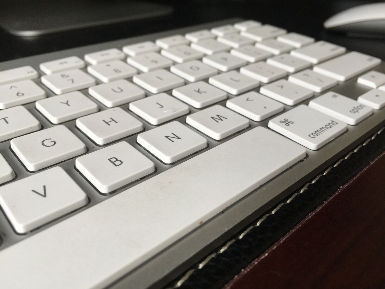 iPhone 6 Plus back camera 4.15mm f/2.2 sample photo. Keyboard, mac, apple photography
