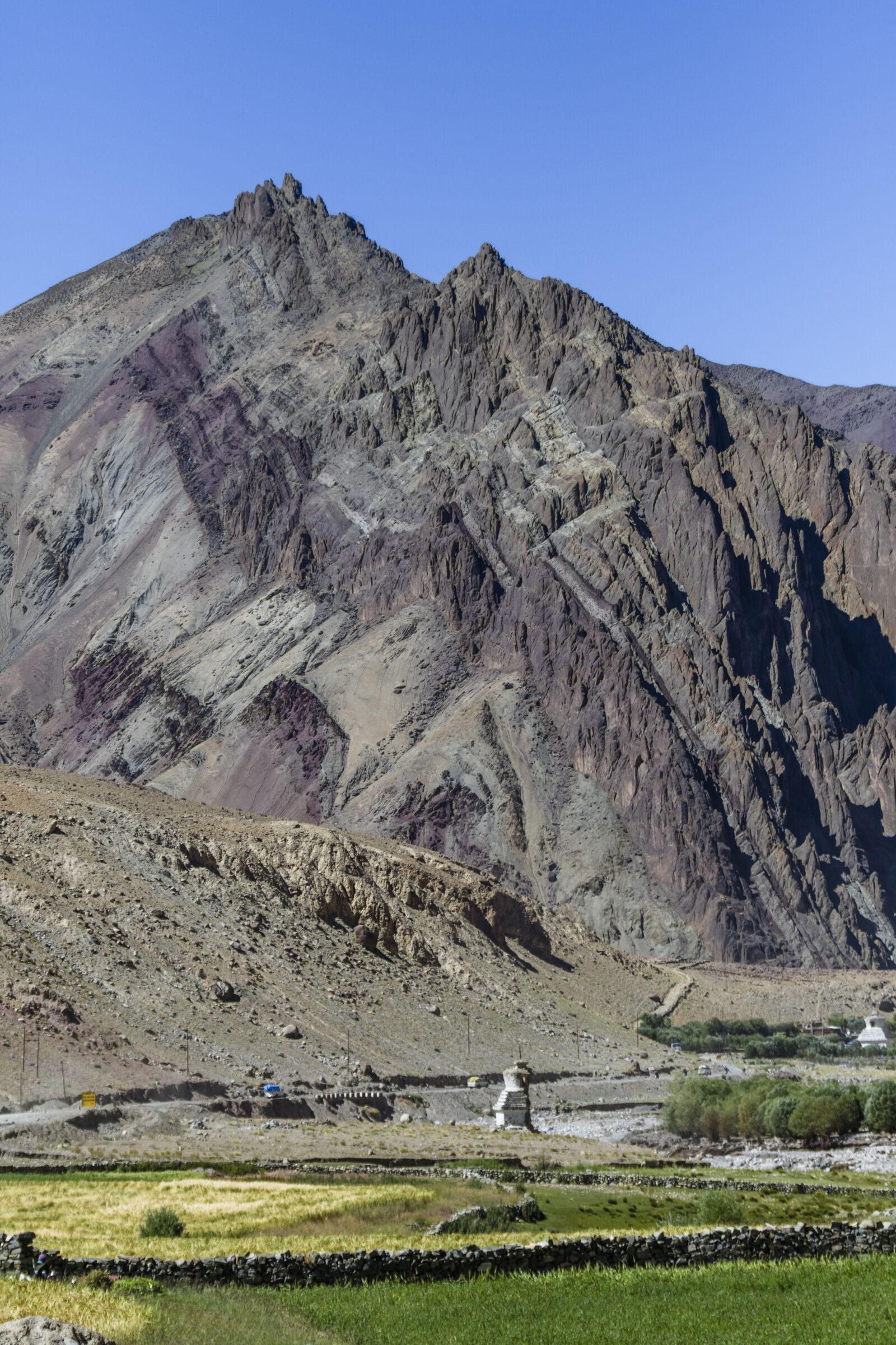 Canon EOS 7D Mark II sample photo. Himalayas, peak, farm photography