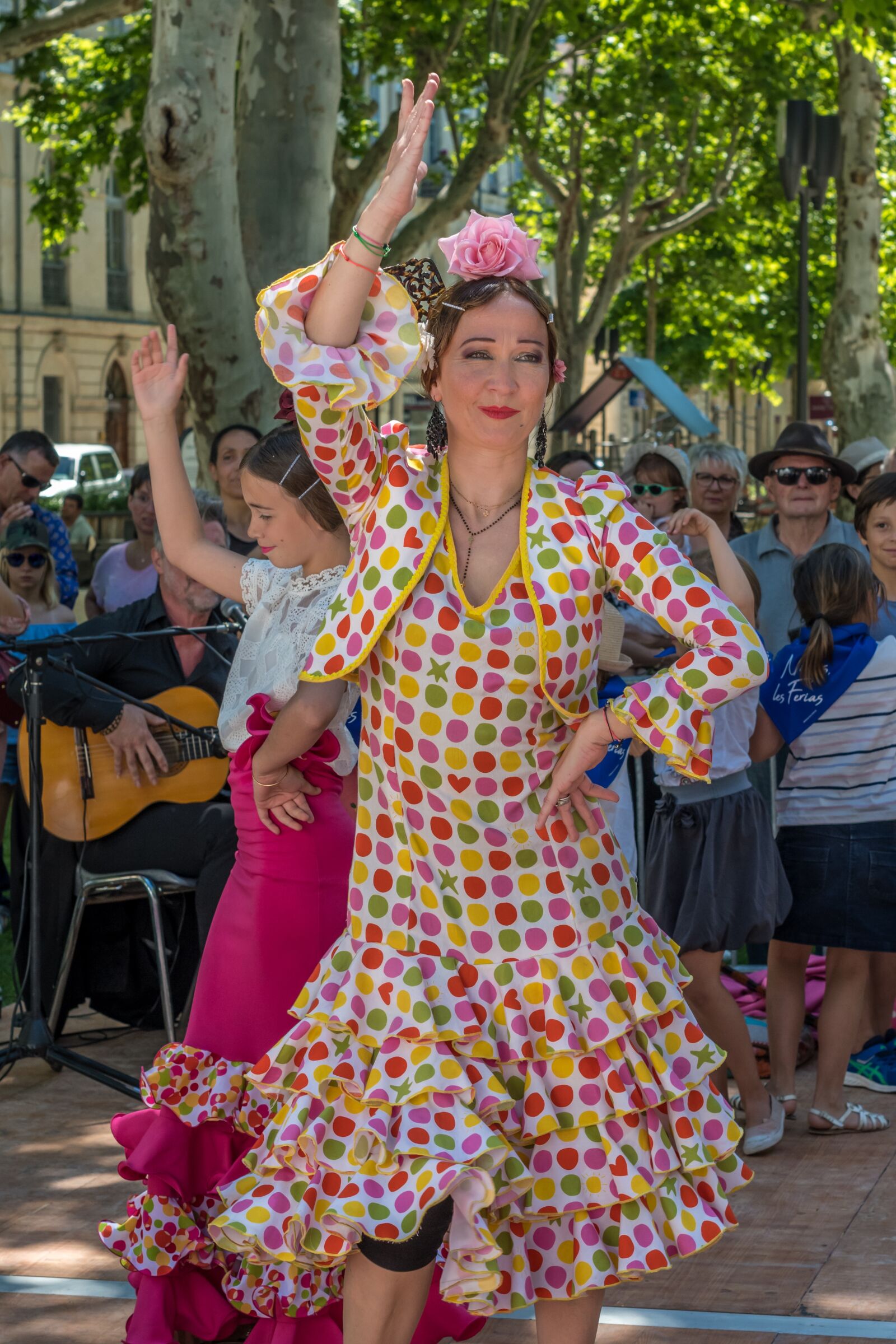 ZEISS Milvus 50mm F1.4 sample photo. France, dancing, nimes photography
