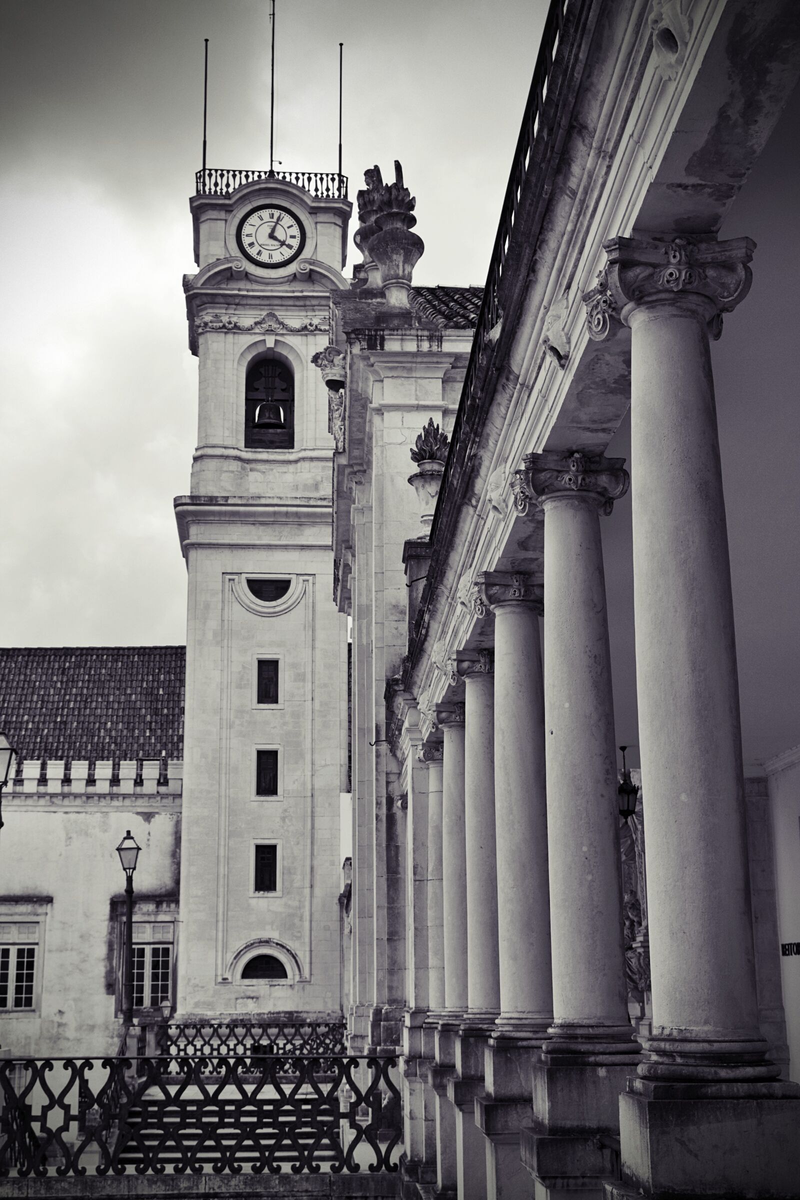 Canon EOS 600D (Rebel EOS T3i / EOS Kiss X5) sample photo. Portugal, coimbra, architecture photography